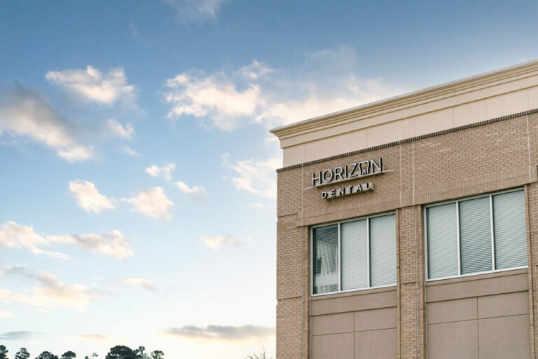 horizon dental building exterior in Charlotte, NC