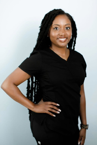 headshot of Shamara, employee at Horizon Dental CLT