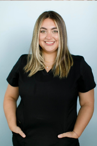 headshot of maria, employee at Horizon Dental CLT